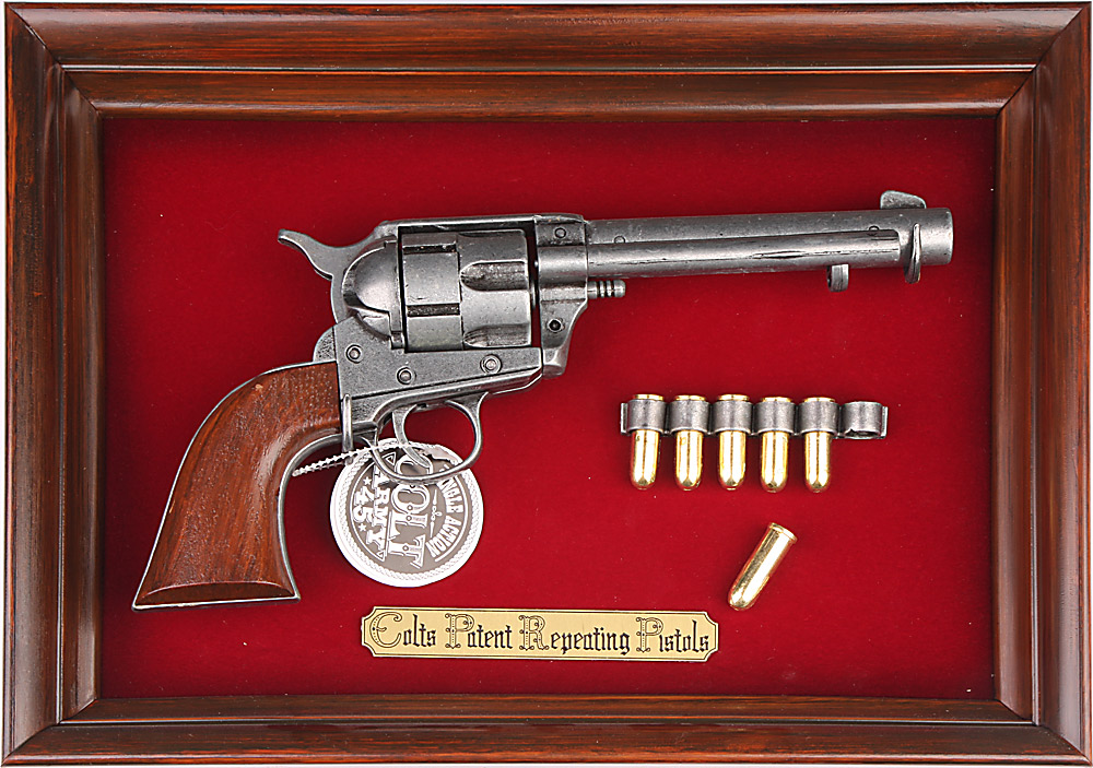 foto R�me�ek s 1 pistol�